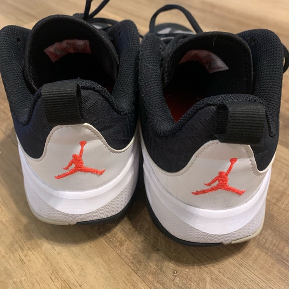 Jordan One Take 3 GS Black Grey Fog - Picture 7 of 7